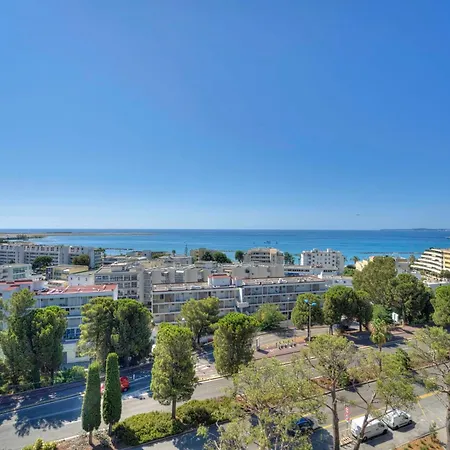 Colombier - Welkeys 생로랑뒤바르